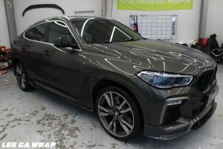 BMW X6 M50i 전체랩핑 사틴실버 헤드라이트톤다운 까지 !! / 경기 김포 통진
