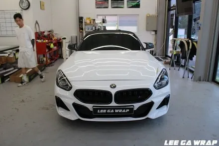 BMW Z4 전체랩핑 사고로인해 유광화이트에서 사틴화이트로 재시공해드렸습니다! / 경기 김포 통진