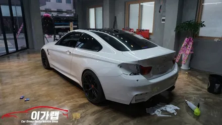 BMW M4 시선강탈 범접할수없는 색상의 전체랩핑!! 이가랩/전체랩핑/부분랩핑/포인트랩핑/그릴랩핑/실내랩핑/PPF/유리막코팅/유막제거/카스킨 / 경기 김포 통진