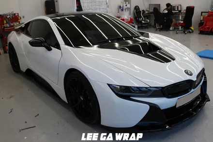 BMW i8 전체랩핑 튀는색에서 화이트골드펄로! / 김포, 파주, 인천
