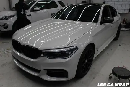 BMW 5시리즈 매트골드블루 PET 은은한 느낌의 고급스러움을 한번에! 김포이가랩에서 / 경기 김포 통진