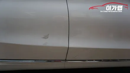 벤츠 C220D 전체랩핑출고후 사고로인한 3M2080화이트스파클 재시공! 김포 이가랩 에서~[김포랩핑][랩핑보험수리][랩핑재시공][인천랩핑][이가랩][PPF] / 경기 김포 통진