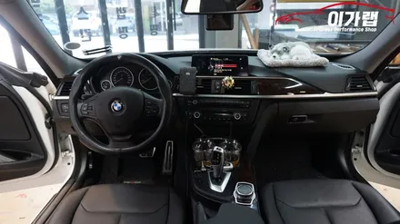 BMW 3GT 실내 우드에서 3M2080 매트릭스블랙 으로 탈바꿈 ! 김포 이가랩 에서 [김포실내랩핑][3M2080매트릭스블랙][랩핑전문점] / 경기 김포 통진