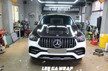 벤츠 GLE53AMG 전체랩핑 화이트&카본포인트랩핑 / 김포, 파주, 인천