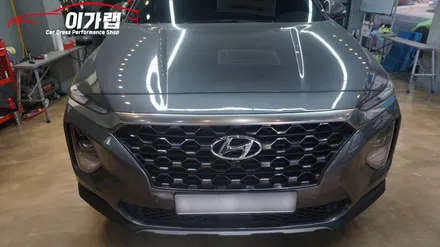 싼타페TM 크롬가리기랩핑!!! 에이버리 카르마인유광레드 작업!!포인트를 한층더~! 김포이가랩에서!!! / 경기 김포 통진
