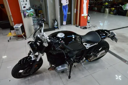 대전카스킨 + 오렌지카케어 + 오렌지카스킨 + 전체랩핑 + 전체PPF BMW Rninet + 알나인티 + 부분랩핑 / 대전 유성구 원신흥동