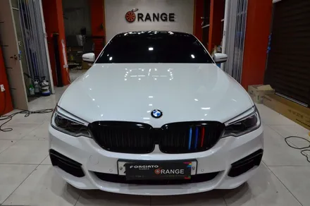 대전 카스킨+오렌지 카스킨+BMW G30 520d+루프스킨+유광블랙 / 대전 유성구 원신흥동