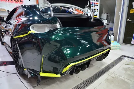 대전 카스킨 + 어렌지 카스킨 + BMW + M4 + 전체랩핑 +AX Film GOODWOOD GREEN XBMW6043 / 대전 유성구 원신흥동