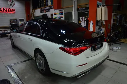 대전카스킨 + 오렌지카스킨 + 듀오톤 + Mercedes-Benz S580 + 마이바흐 + BB WRAP RF002(PET Piano Black) 피아노 블랙 / 대전 유성구 원신흥동
