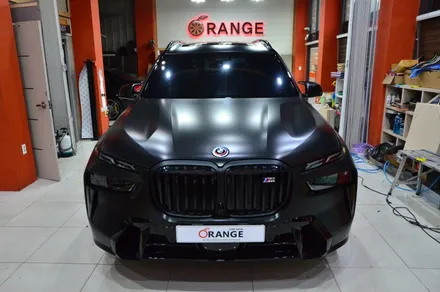대전 카스킨 + 오렌지 카스킨 + 전체 랩핑 + BMW + X7 M50i + 에이버리 슈프림(AVERY DENNISON)사틴블랙 + Satin Black / 대전 유성구 원신흥동