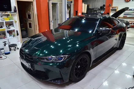 대전 카스킨 + 어렌지 카스킨 + BMW + M4 + 전체랩핑 +AX Film GOODWOOD GREEN XBMW6043 / 대전 유성구 원신흥동