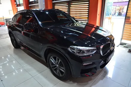 대전 카스킨+오렌지 카스킨+BMW X4+실내랩핑+카본블랙 / 대전 유성구 원신흥동
