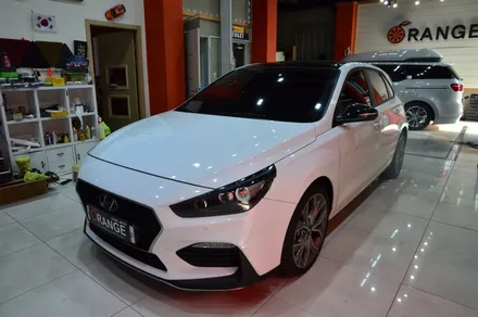 대전 카스킨+오렌지 카스킨+현대 i30+전체랩핑+Satin White Aluminum+새틴 화이트 알루미늄 / 대전 유성구 원신흥동