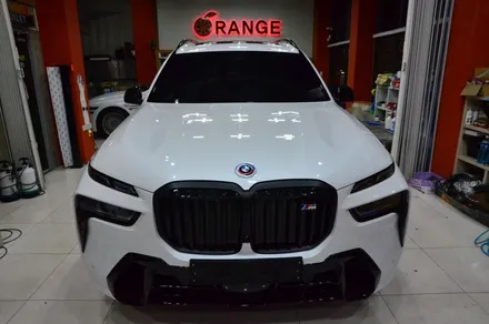 대전 카스킨 + 오렌지 카스킨 + 전체 랩핑 + BMW + X7 M50i + 에이버리 슈프림(AVERY DENNISON)사틴블랙 + Satin Black / 대전 유성구 원신흥동