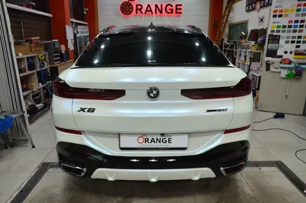 대전카스킨 + 오렌지카스킨 + 전체랩핑 + BMW + X6 + AX Film AM8016 (Matte Diamond White Blue) / 대전 유성구 원신흥동