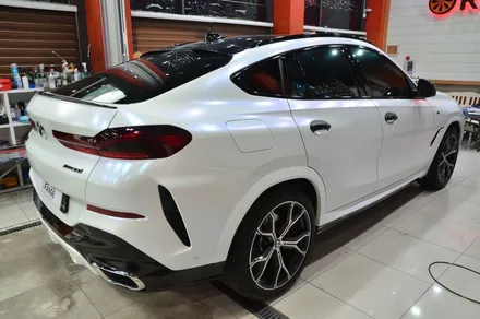 대전카스킨 + 오렌지카스킨 + 전체랩핑 + BMW + X6 + AX Film AM8016 (Matte Diamond White Blue) / 대전 유성구 원신흥동