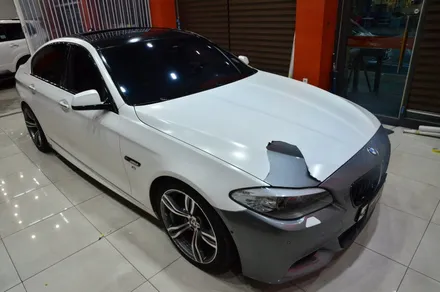 대전 카스킨+오렌지 카스킨+BMW M550d+3M 1080-S12+Satin Black+재시공 / 대전 유성구 원신흥동
