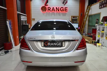 대전카스킨+오렌지 카스킨+ 전체랩핑+ BENZ S 320d 4 MATIC+Gloss White Gold Sparkle / 대전 유성구 원신흥동