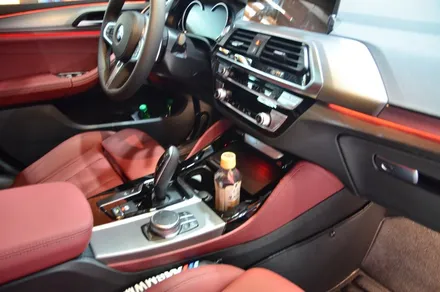 대전 카스킨+오렌지 카스킨+BMW X4+실내랩핑+카본블랙 / 대전 유성구 원신흥동