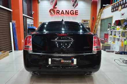 대전 카스킨+오렌지 카스킨+크라이슬러 300C+전체랩핑+3M 1080-S120 Satin White  Aluminum+새틴 화이트 알루미늄 / 대전 유성구 원신흥동