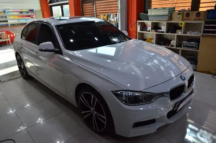 대전 카스킨 + 오렌지 카스킨 + BMW + 320d + 전체랩핑 + TECKWRAP Velvet Blue VCH402-S / 대전 유성구 원신흥동