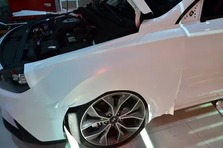 대전 카스킨+오렌지 카스킨+현대 i30+전체랩핑+Satin White Aluminum+새틴 화이트 알루미늄 / 대전 유성구 원신흥동