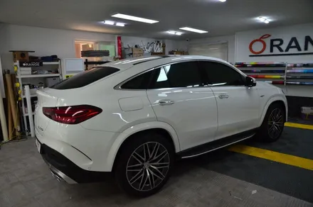 대전 카스킨 + 오렌지 카스킨 + 벤츠 + GLE 53 AMG 쿠페 + 전체랩핑, 부분 카본PPF,크롬죽이기 + TINYBOT Gloss White / 대전 유성구 원신흥동