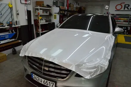 대전 오렌지 카스킨 벤츠 S350d 화이트 전체 랩핑 시공* 신차급 변신! / 대전 유성구 원신흥동