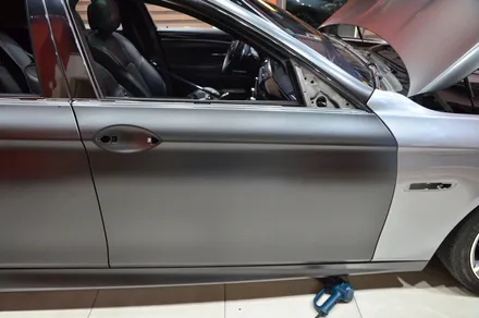 대전 카스킨+오렌지 카스킨+BMW M550d+3M 1080-S12+Satin Black+재시공 / 대전 유성구 원신흥동