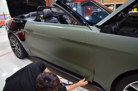 대전카스킨+ 오렌지카스킨+ 대전랩핑+ Ford Mustang GT Convertible + 머스탱 GT 컨버터블 + 3M-2080-M26 Matte Military Green / 대전 유성구 원신흥동