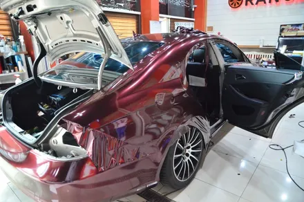 대전 카스킨 + 오렌지 카스킨 + 전체 랩핑 + Mercedes-Benz CLS550 + 벤츠 + CLS550 + 3M 2080 GP99 Gloss Black Rose / 대전 유성구 원신흥동