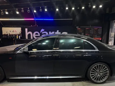 동탄 크롬죽이기 포인트 랩핑 / 벤츠 W223 S클래스 63AMG 바디킷 컨버전차량 전체크롬딜리트,포인트랩핑,실내랩핑 시공 / 동탄 산척동