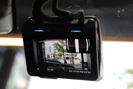 아이나비 QXD1 블랙박스 에코파워팩 보조배터리 설치해서 BMW 630i 를 안전하게(카슈타인)