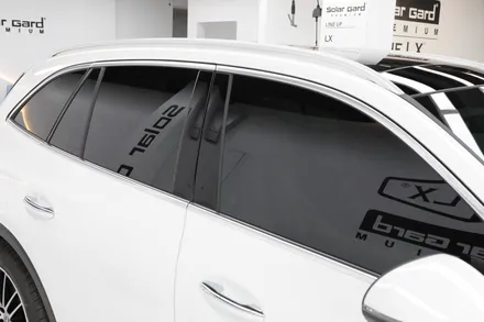 2024 벤츠 GLC220d 썬팅 솔라가드 LX 할인 알아보아요(카슈타인)