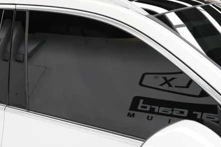 2024 벤츠 GLC220d 썬팅 솔라가드 LX 할인 알아보아요(카슈타인)