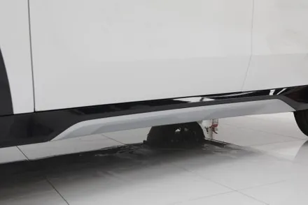 BMW X1 크롬죽이기 U11 부분 랩핑 인천 부평 자동차 랩핑