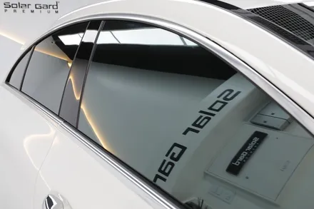 솔라가드 퀀텀 CLS450 선팅 작업