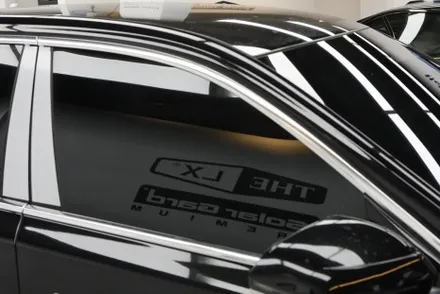 BMW 740i 에 가장 잘 어울리는 THE LX 솔라가드 프리미엄 제니스 선택