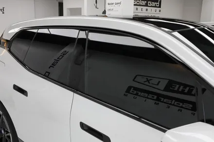 BMW ix50 썬팅 열차단 완벽하게