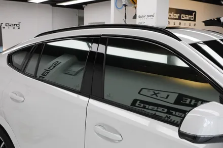 인천 BMW 뉴 X6 기분 좋은 출고 헬로오토 에서 해요.