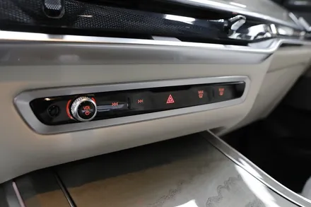 실내 PPF BMW G07 X7 생활보호PPF 시공으로 스크래치 방지