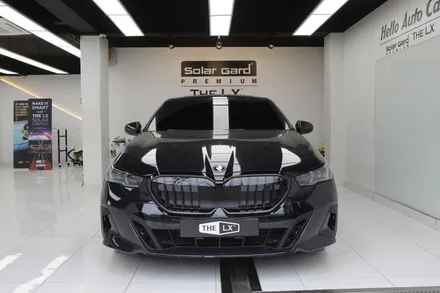 부천 i5 아이코닉글로우랩핑(BMW 라디에이터 그릴 랩핑)은 카슈타인 헬로오토 에서 해야 해요.