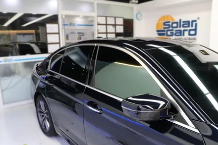 BMW 520d썬팅 솔라가드프리미엄퀀텀 재시공 신월점에서 시공 했어요