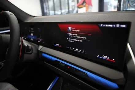 BMW X3 M50 출고 서비스(솔라가드 LX 썬팅)