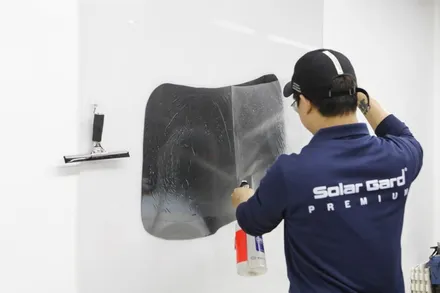 아우디 SQ8 썬팅 고민? 솔라가드 프리미엄 퀀텀 하세요.