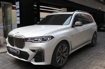 X7썬팅 BMW G07 M50i 솔라가드프리미엄 퀀텀 시공 신월점 에서 완벽하게