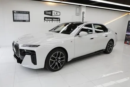 BMW 프로모션 많이 받고 출고한 740i 썬팅(카슈타인)