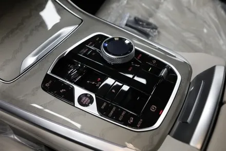 실내 PPF BMW G07 X7 생활보호PPF 시공으로 스크래치 방지
