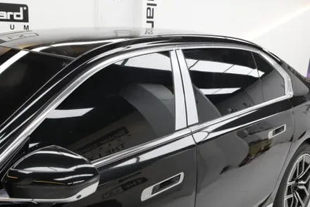 BMW 740i 에 가장 잘 어울리는 THE LX 솔라가드 프리미엄 제니스 선택
