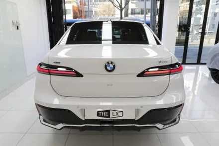 BMW 프로모션 많이 받고 출고한 740i 썬팅(카슈타인)